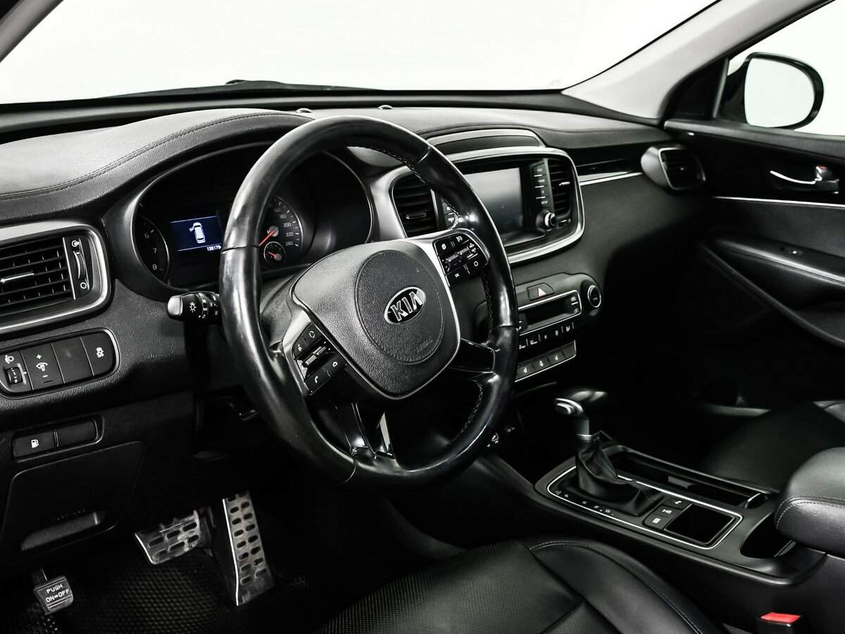 Kia Sorento, 2019 Фото №12