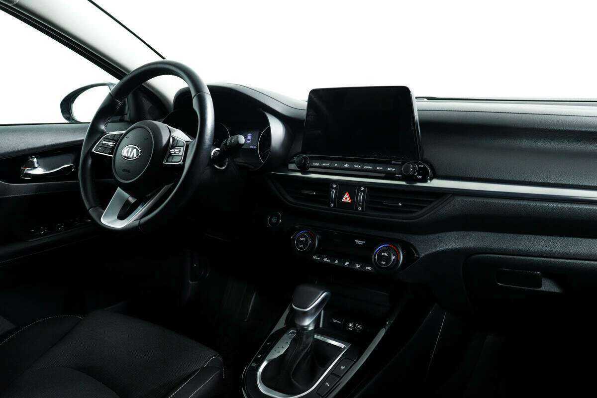 Kia Cerato, 2021 Фото №9