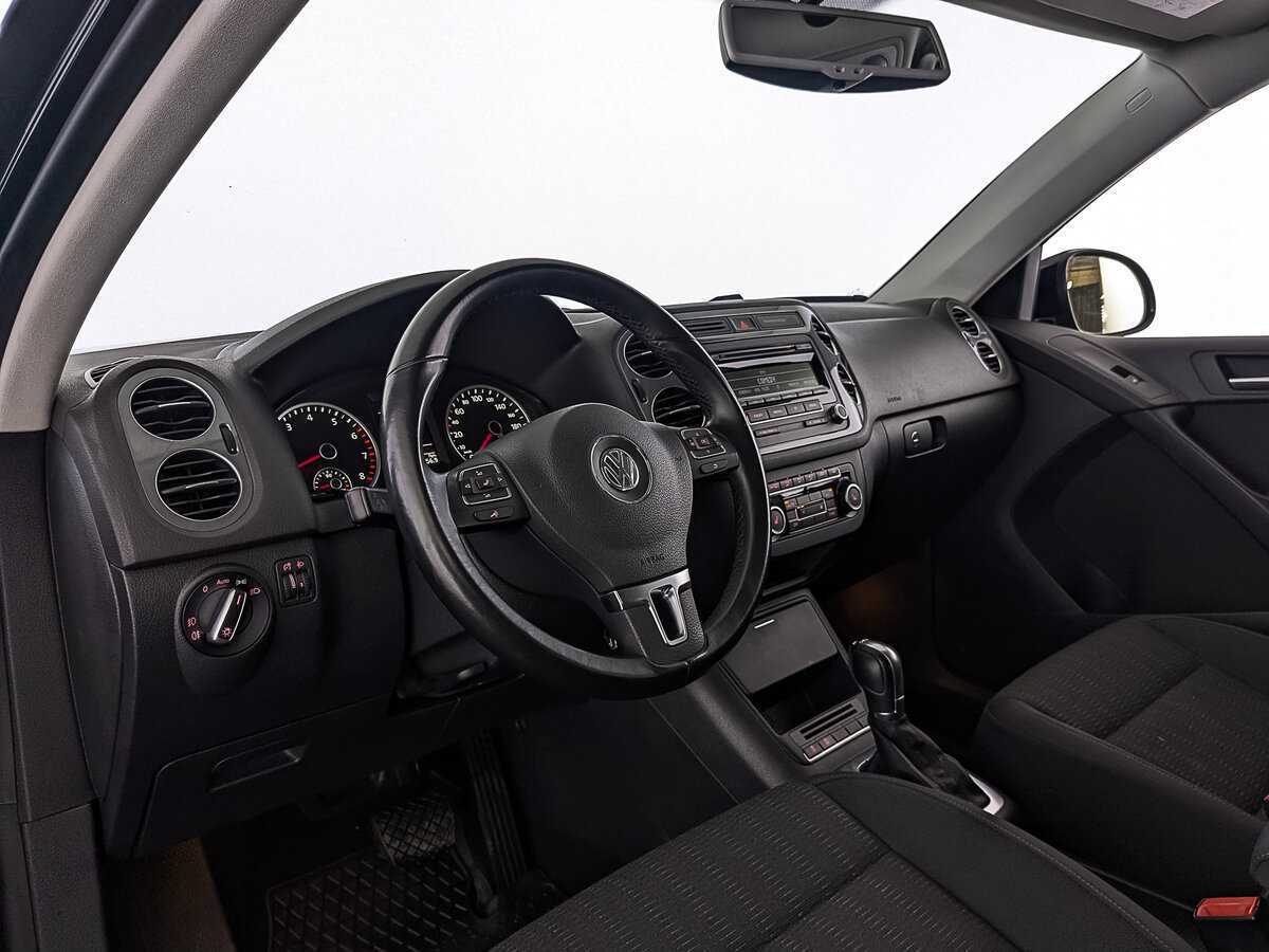Volkswagen Tiguan, 2015 Фото №15