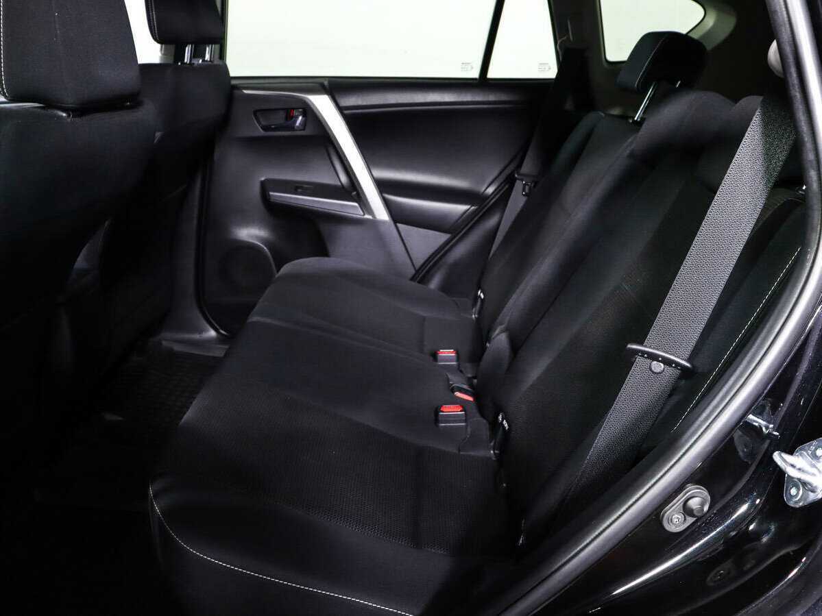 Toyota RAV4, 2019 Фото №10