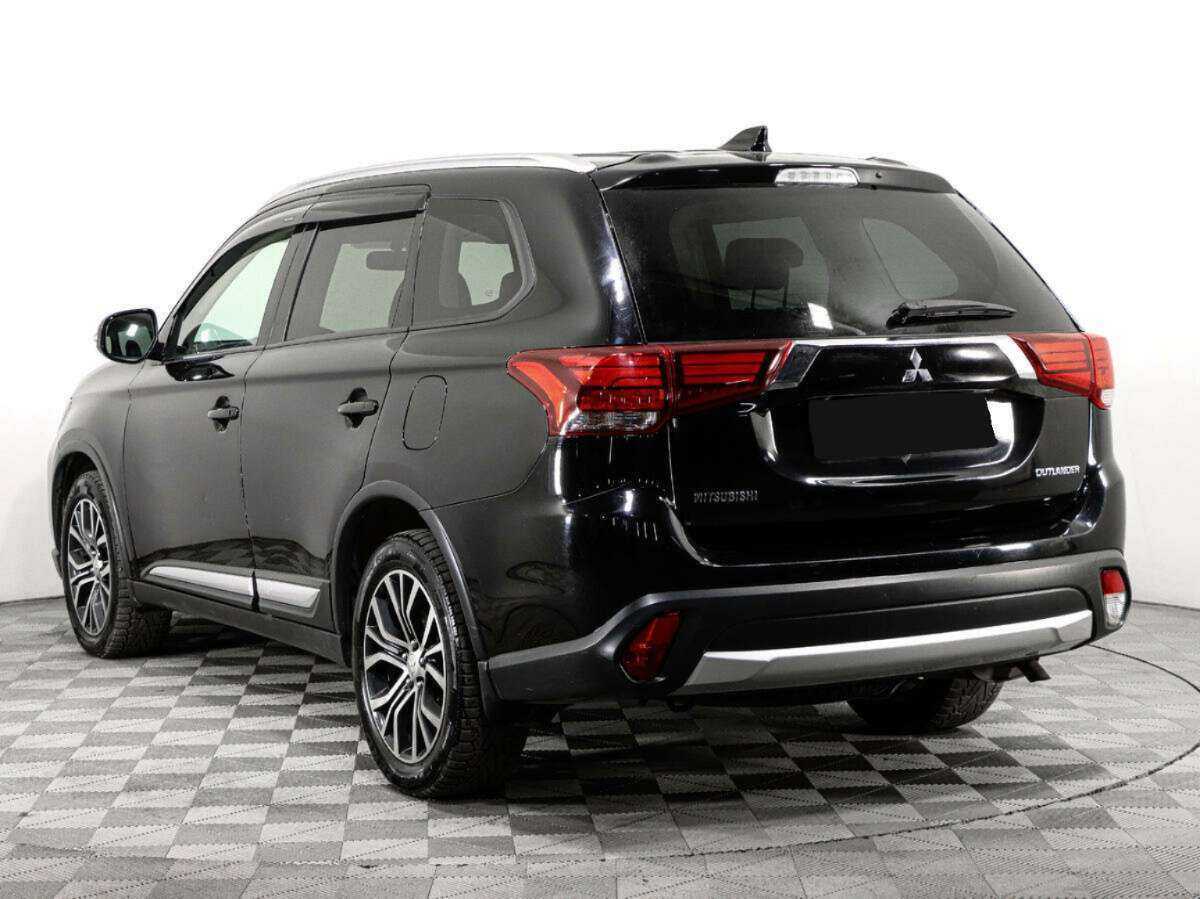 Mitsubishi Outlander, 2018 Фото №6