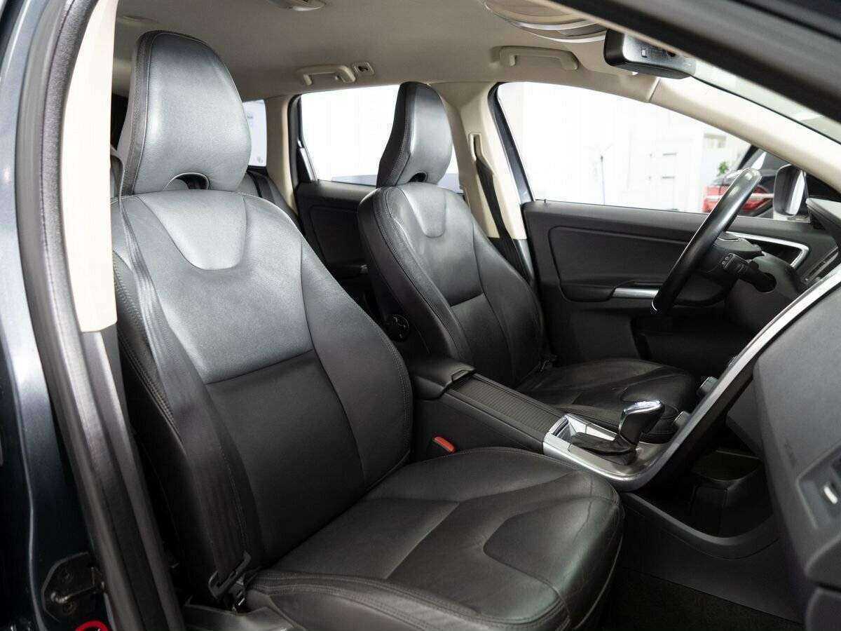 Volvo XC60, 2012 Фото №9