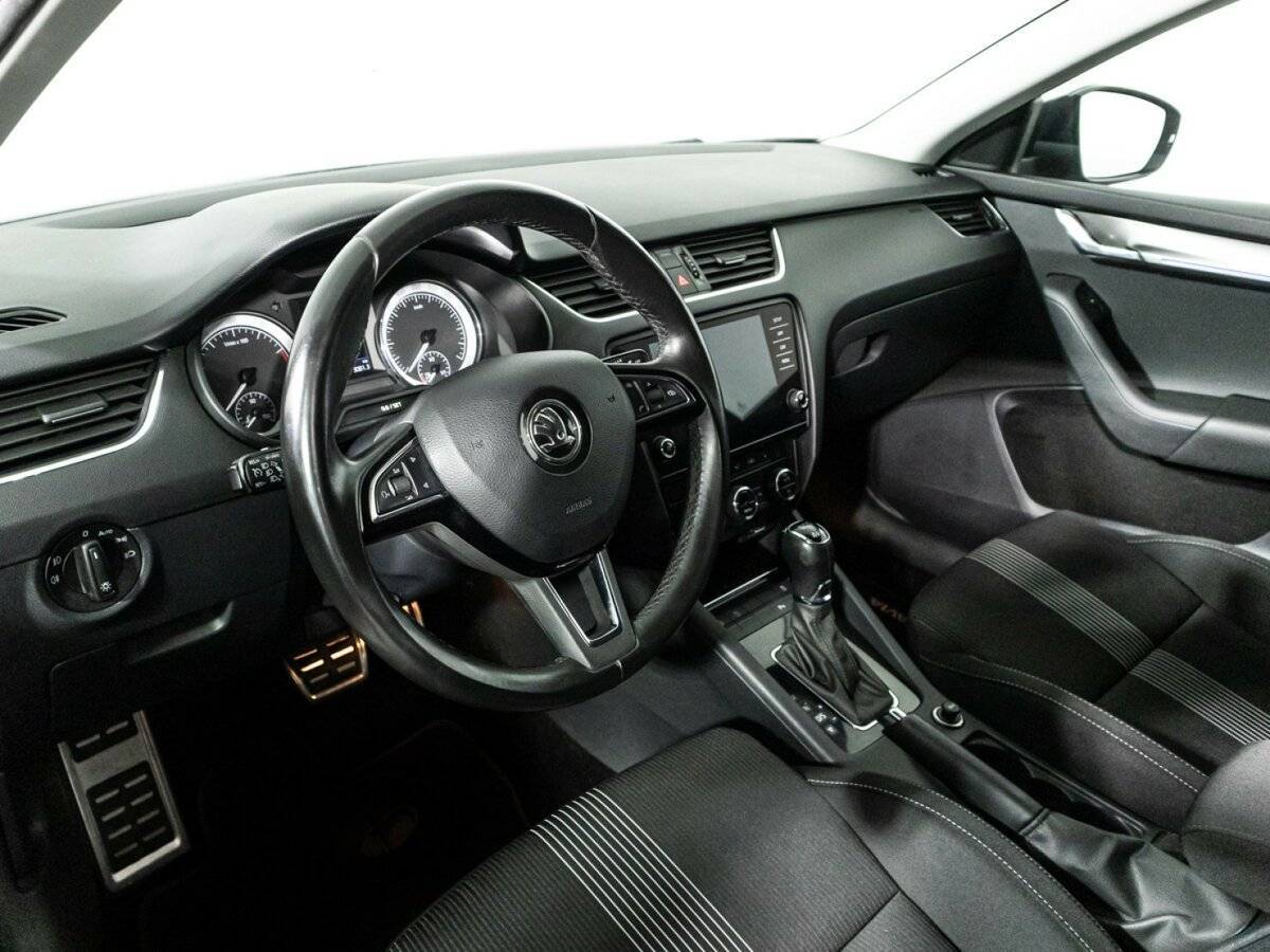 Skoda Octavia, 2018 Фото №11