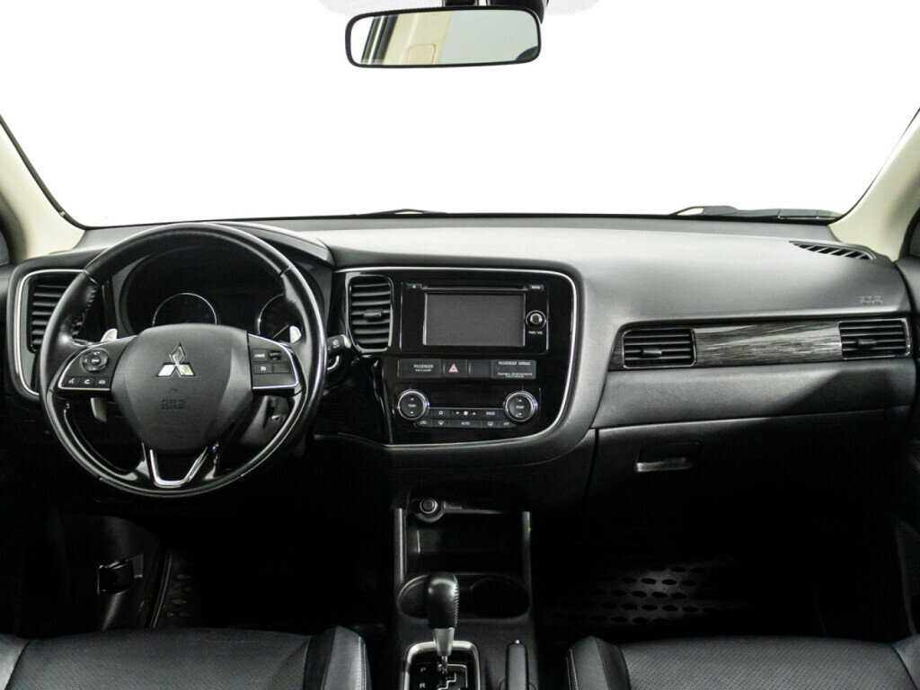Mitsubishi Outlander, 2016 Фото №13