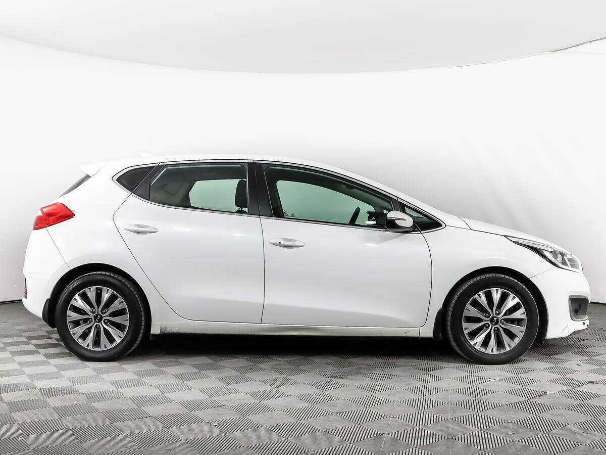 Kia Ceed, 2018 Фото №2