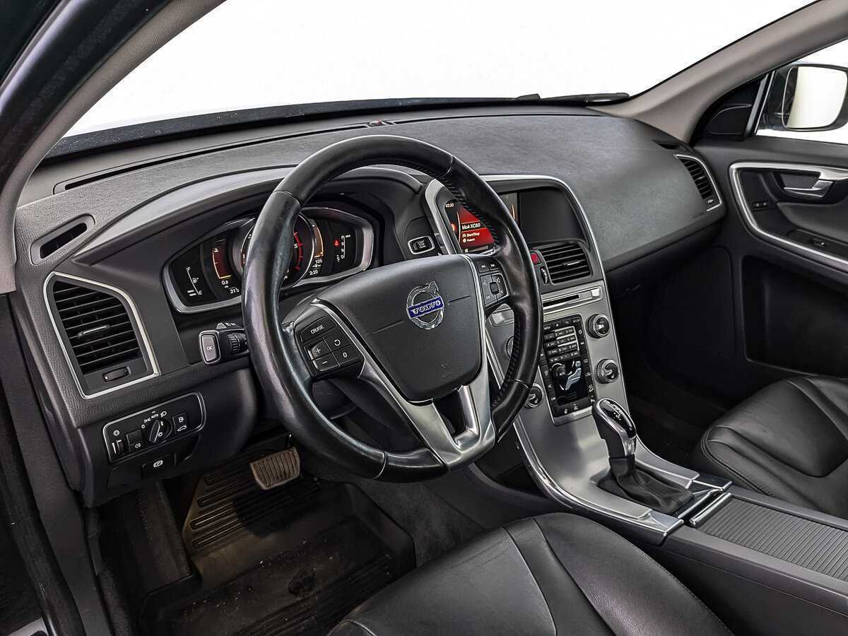 Volvo XC60, 2017 Фото №16