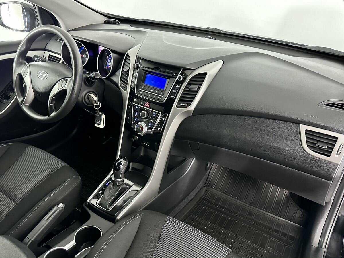 Hyundai i30, 2014 Фото №9