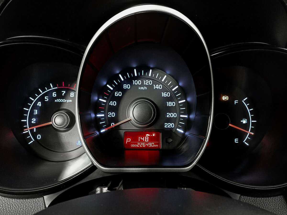 Kia Rio, 2012 Фото №12
