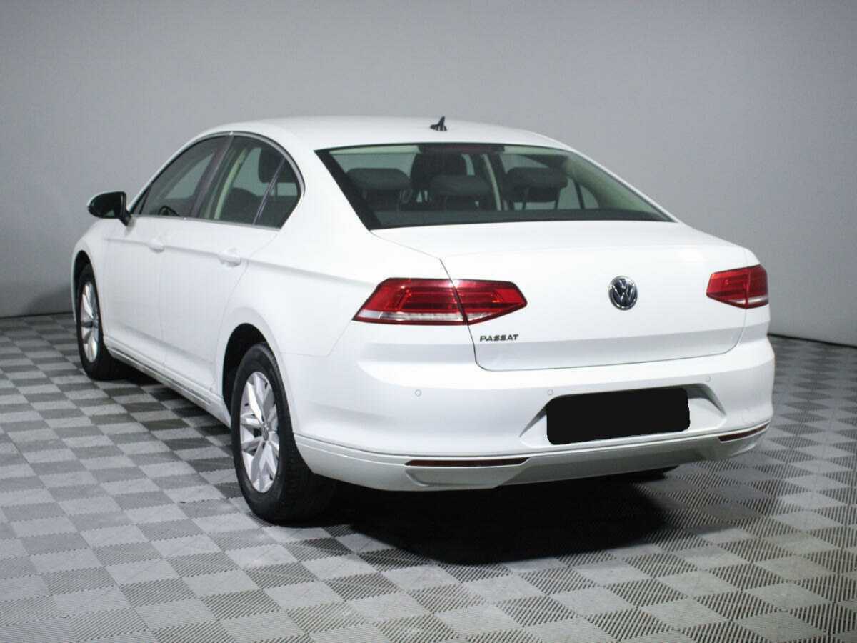 Volkswagen Passat, 2018 Фото №7