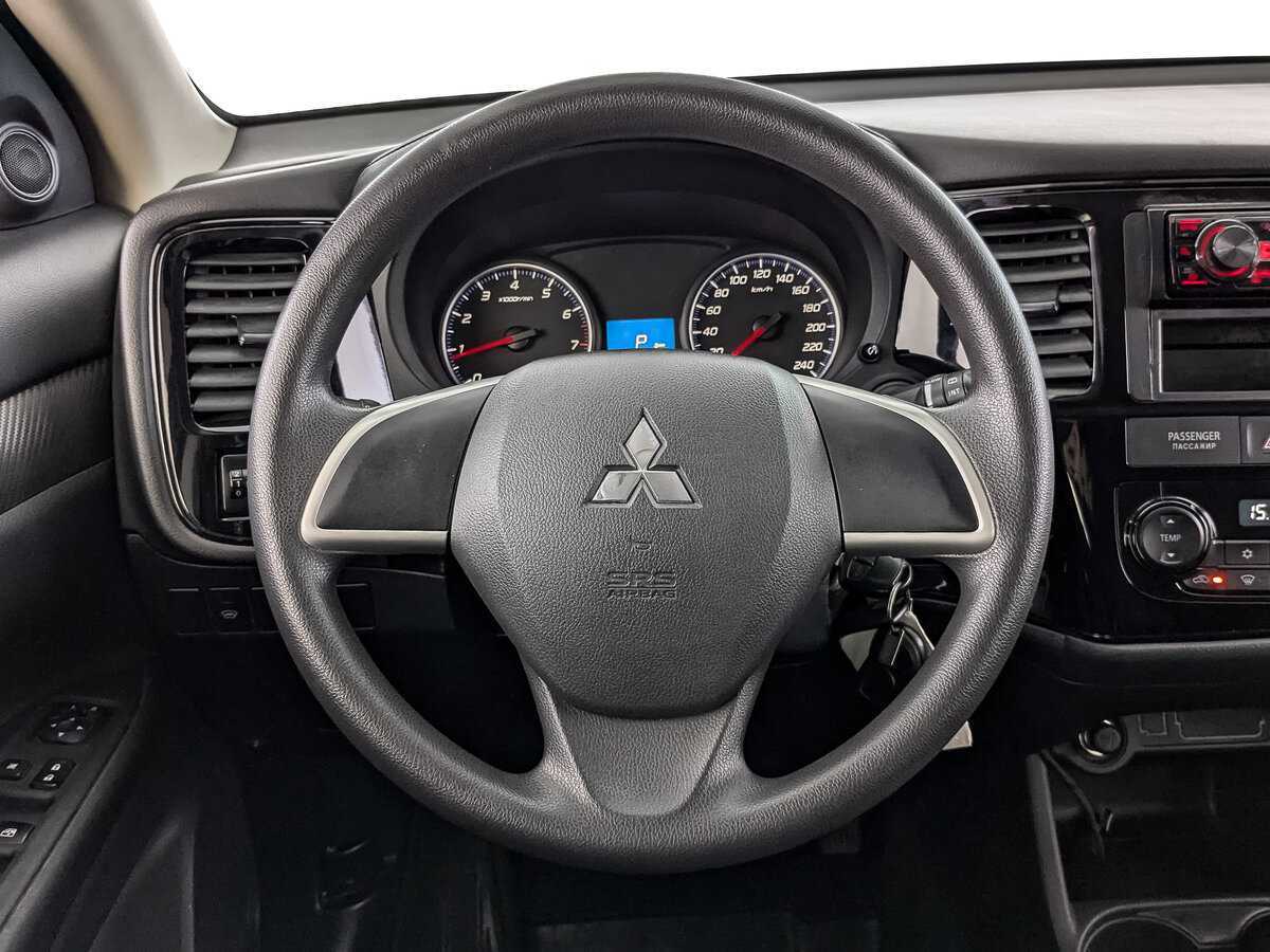 Mitsubishi Outlander, 2015 Фото №18