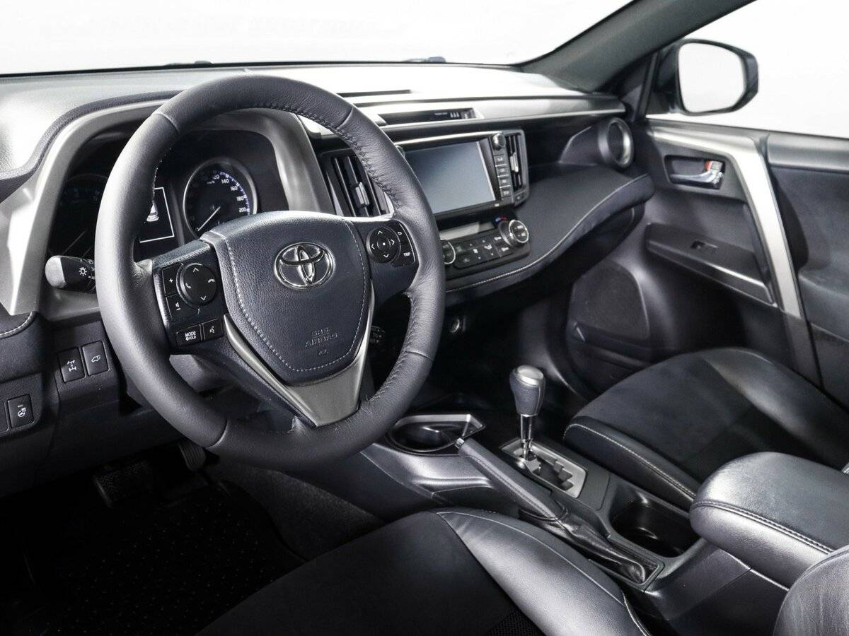 Toyota RAV4, 2017 Фото №14