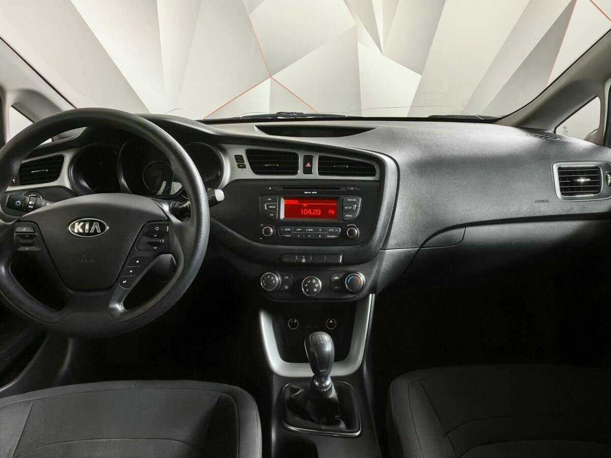 Kia Ceed, 2014 Фото №10