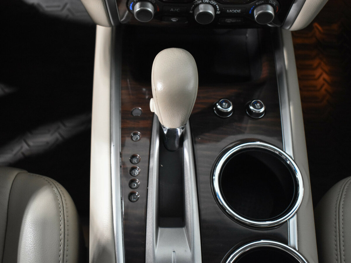 Nissan Pathfinder IV, 2014 Фото №8