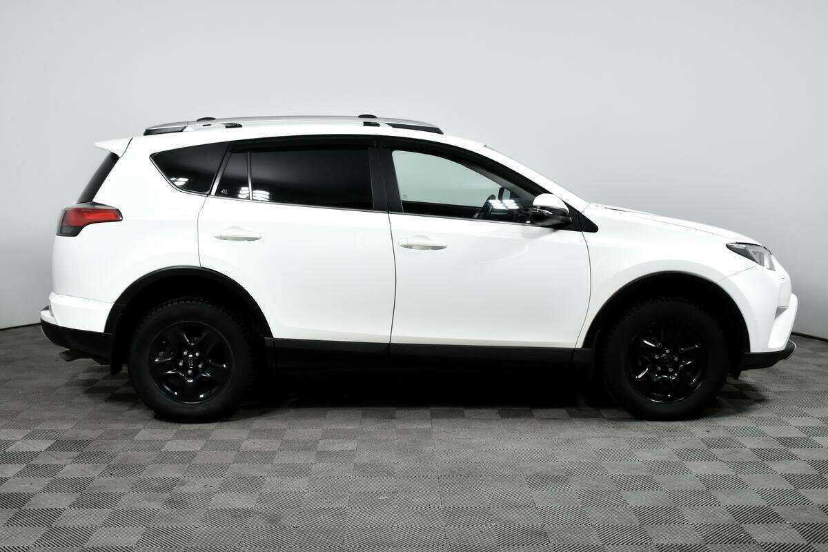Toyota RAV4, 2018 Фото №4