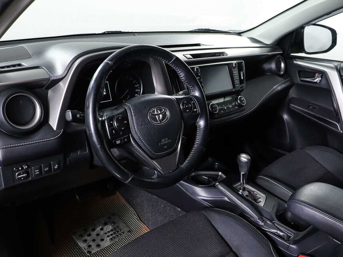 Toyota RAV4, 2019 Фото №15
