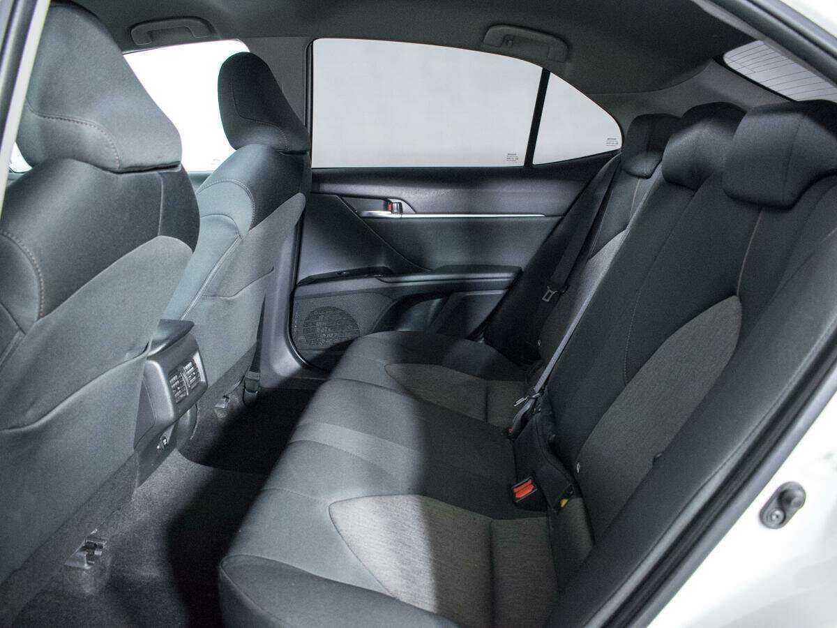 Toyota Camry, 2020 Фото №10