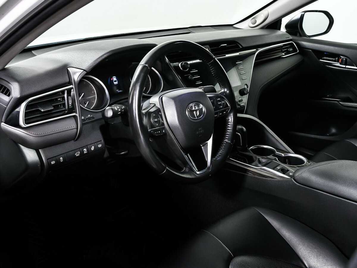 Toyota Camry, 2019 Фото №12