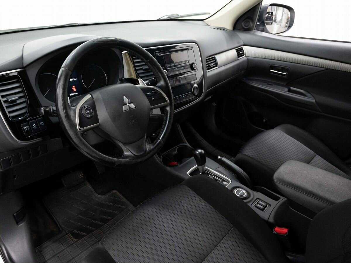 Mitsubishi Outlander, 2012 Фото №9