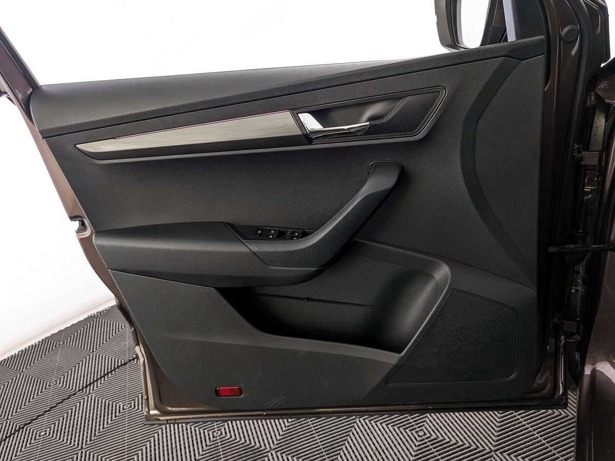 Skoda Karoq, 2020 Фото №14