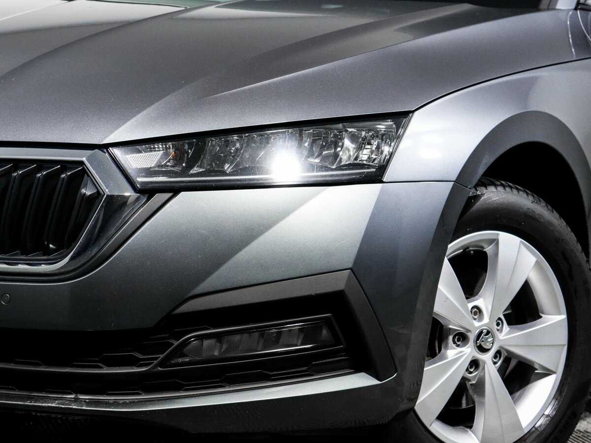 Skoda Octavia, 2021 Фото №14