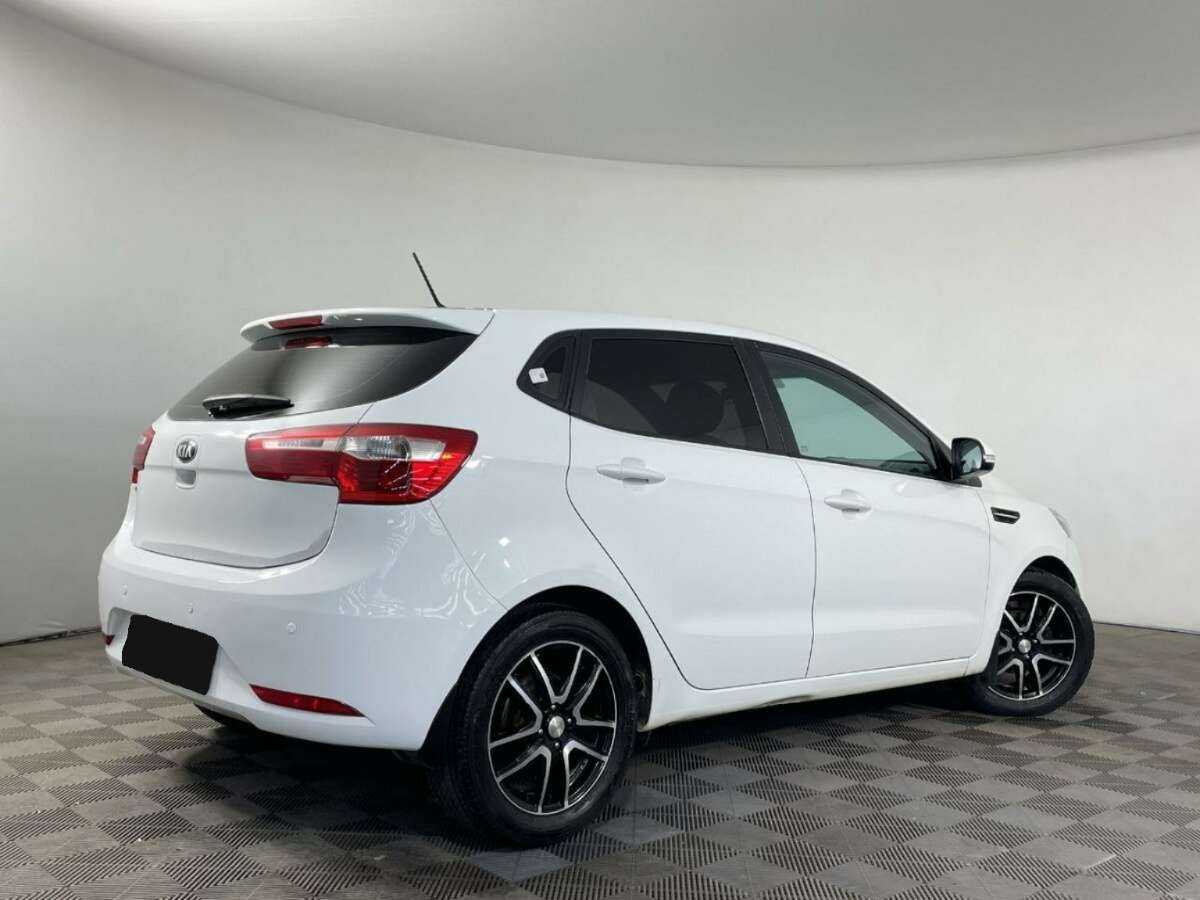 Kia Rio 5-speed, 2013 Фото №6