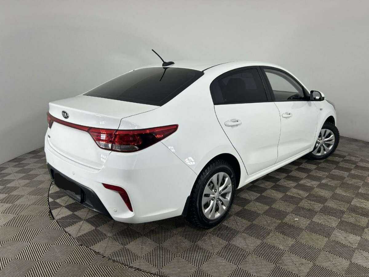 Kia Rio, 2018 Фото №6