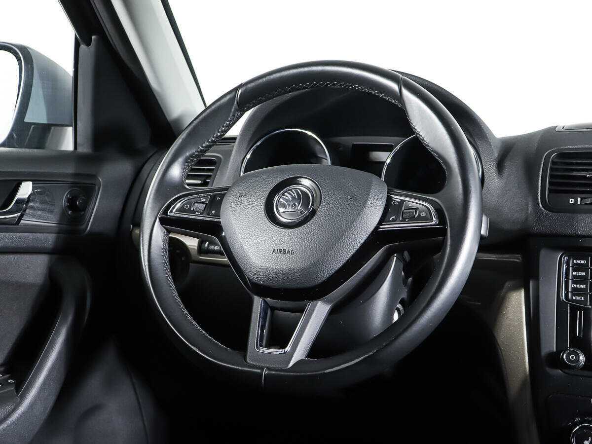 Skoda Yeti, 2015 Фото №15