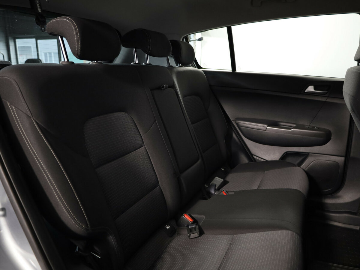 Kia Sportage IV Рестайлинг, 2018 Фото №11