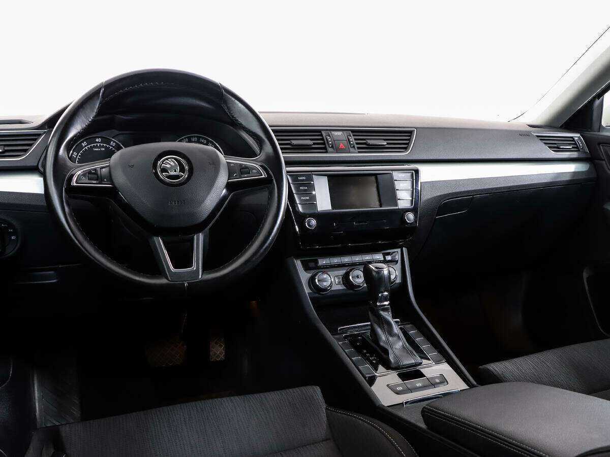 Skoda Superb, 2016 Фото №9