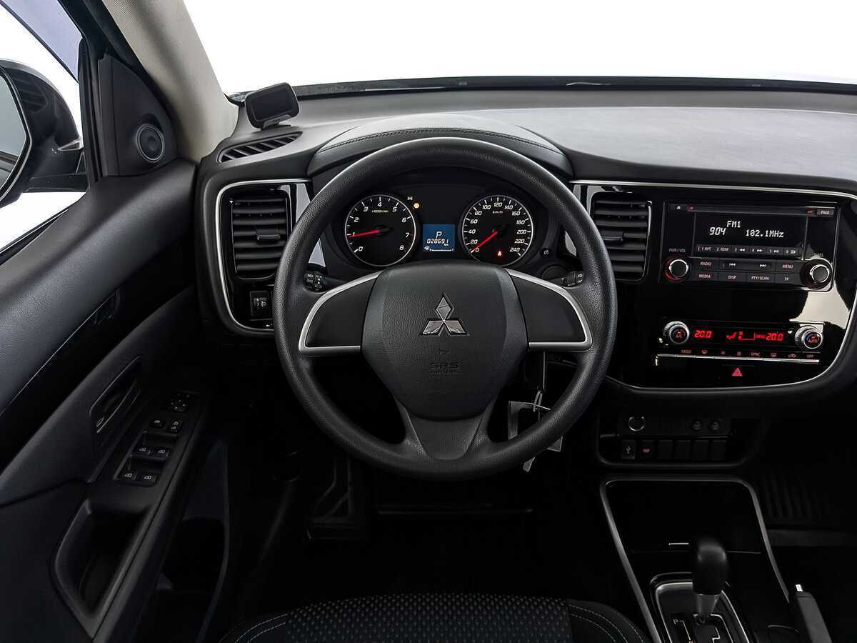 Mitsubishi Outlander, 2021 Фото №22