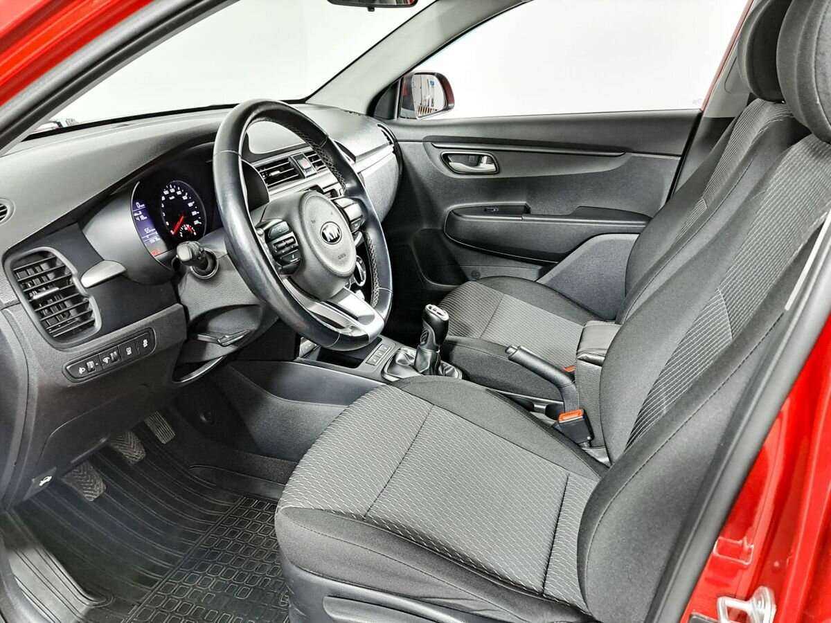 Kia Rio, 2018 Фото №12