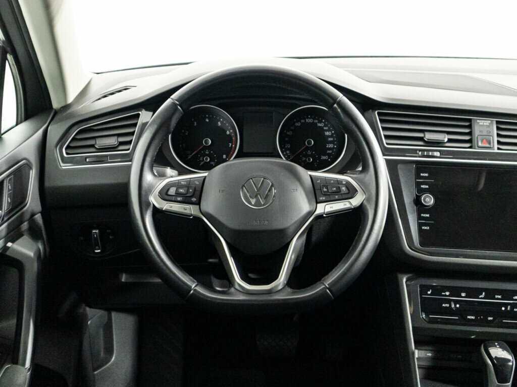 Volkswagen Tiguan, 2021 Фото №17
