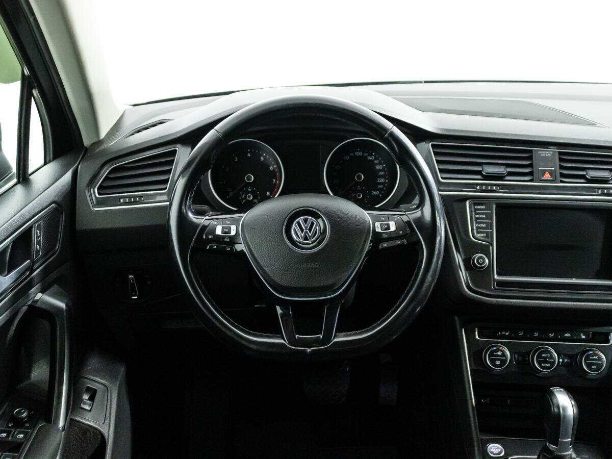 Volkswagen Tiguan, 2017 Фото №20
