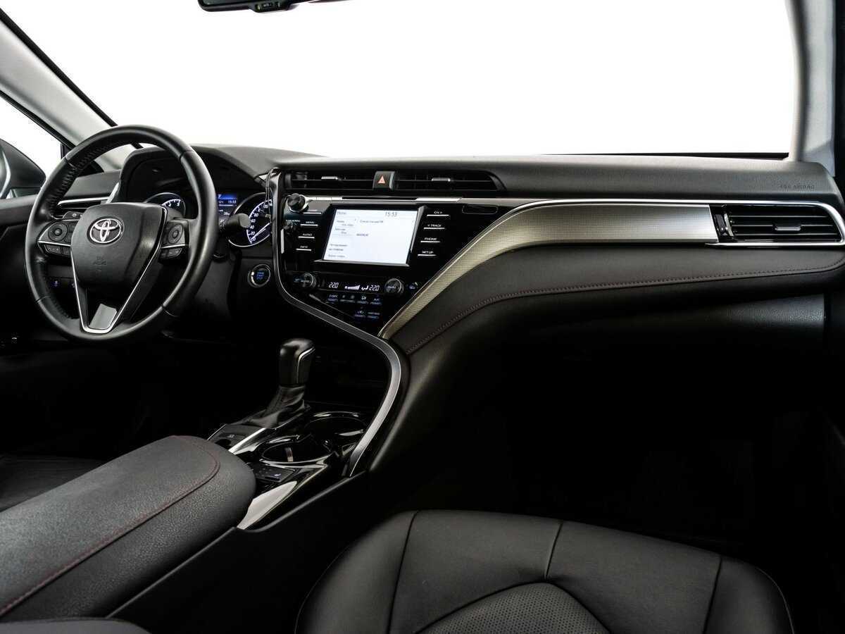 Toyota Camry, 2020 Фото №7