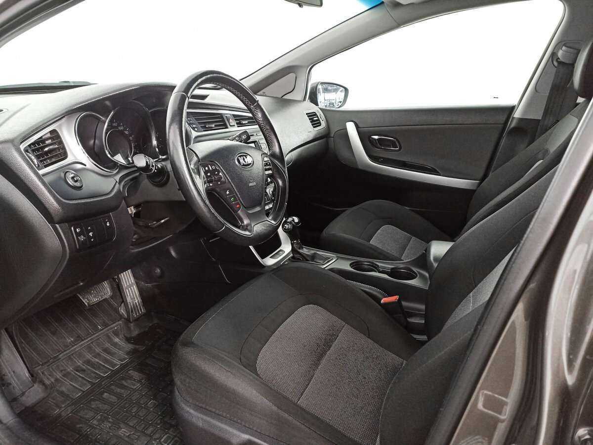 Kia Ceed, 2018 Фото №14