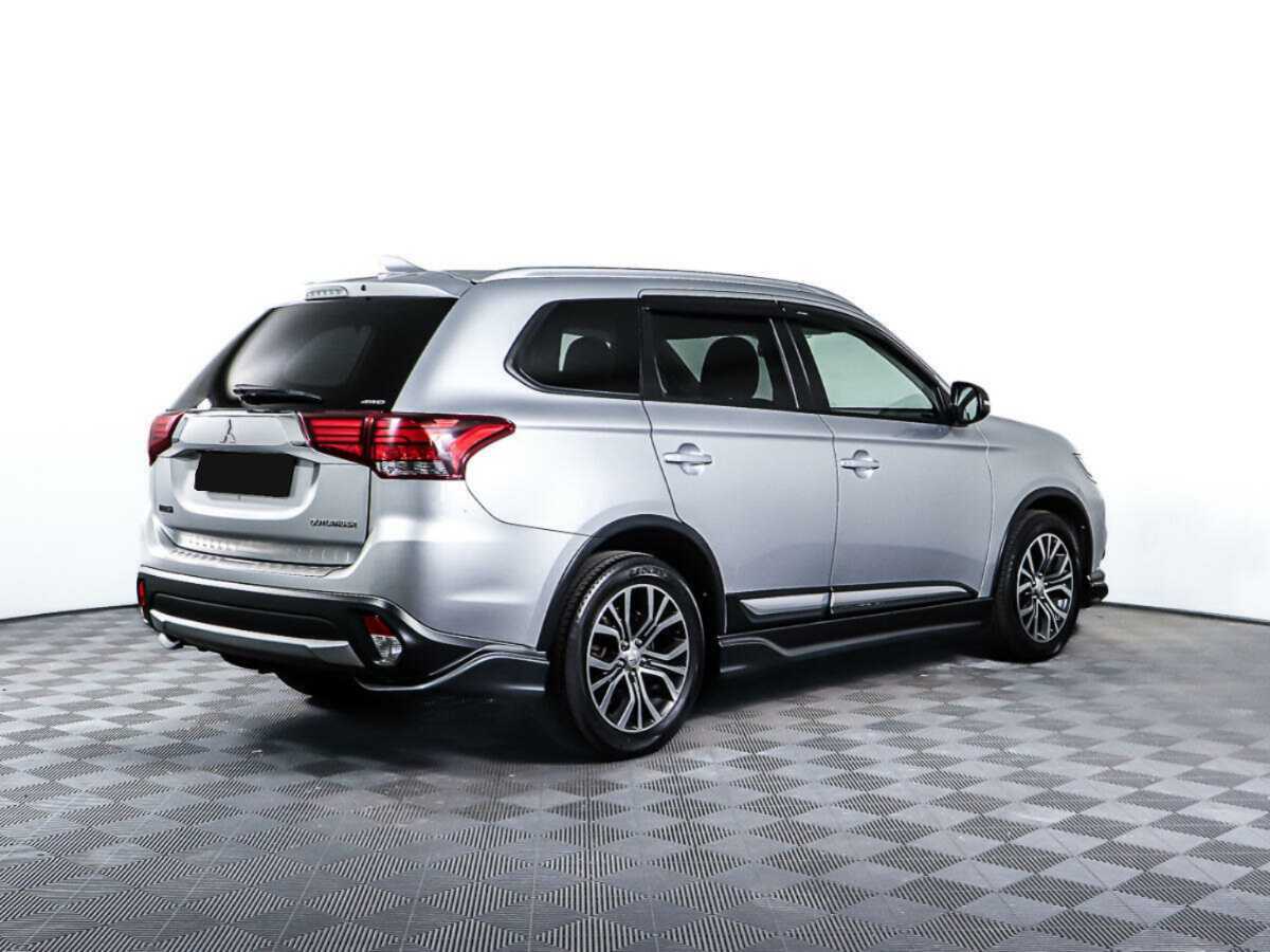 Mitsubishi Outlander, 2018 Фото №5