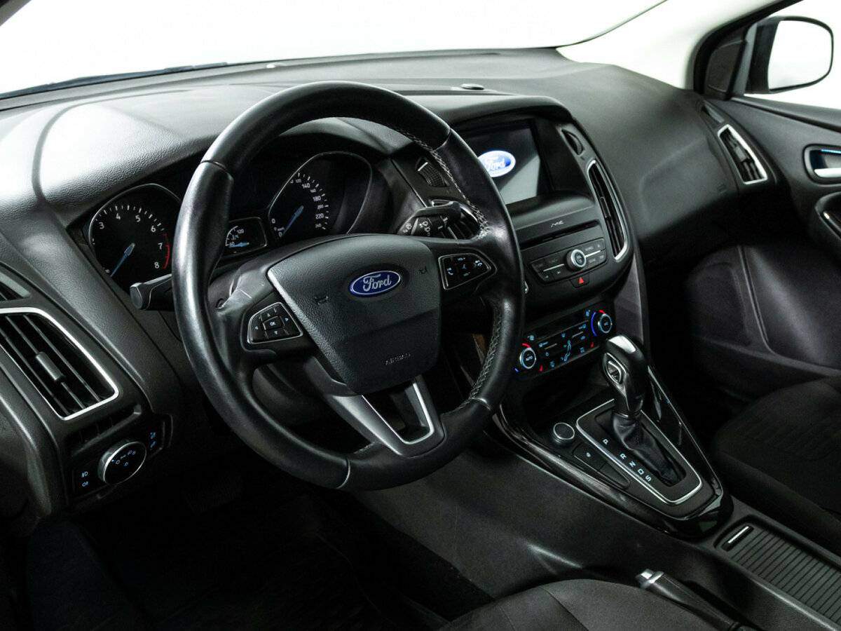Ford Focus, 2017 Фото №11