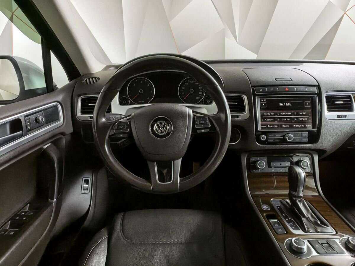Volkswagen Touareg, 2016 Фото №15
