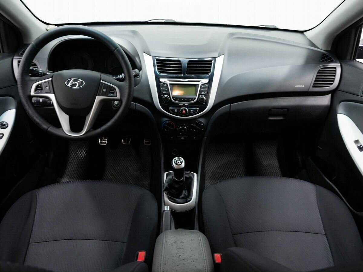Hyundai Solaris, 2012 Фото №13