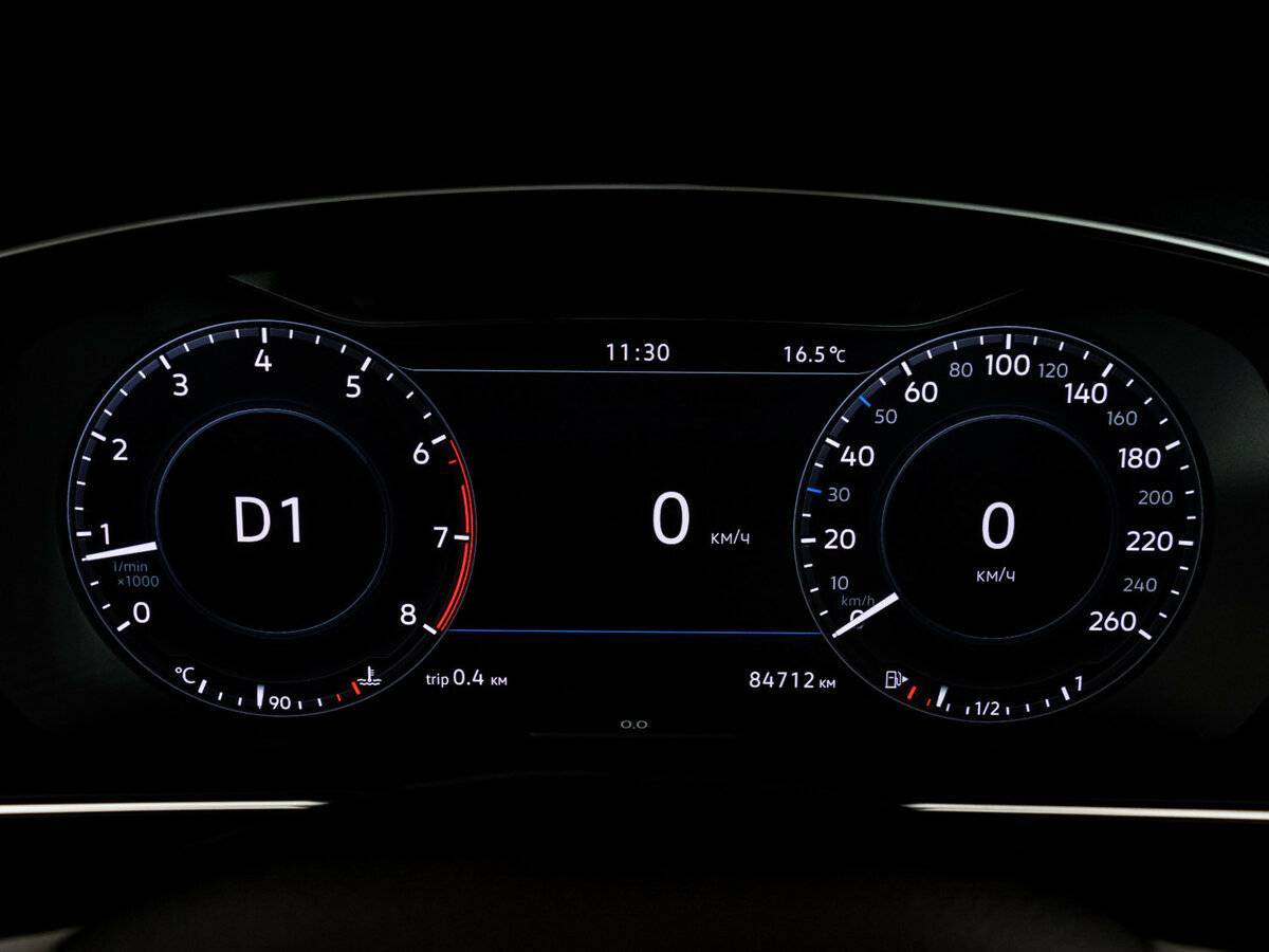 Volkswagen Tiguan, 2018 Фото №18