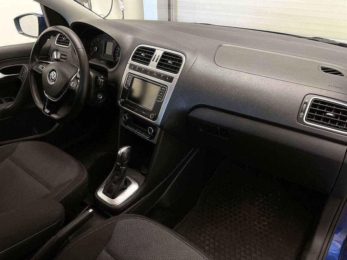 Volkswagen Polo, 2018 Фото №7