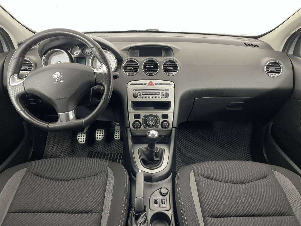 Peugeot 408, 2016 Фото №7