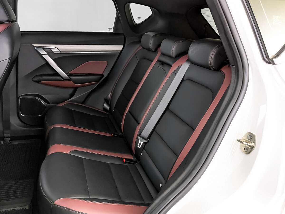 Geely Coolray, 2022 Фото №12