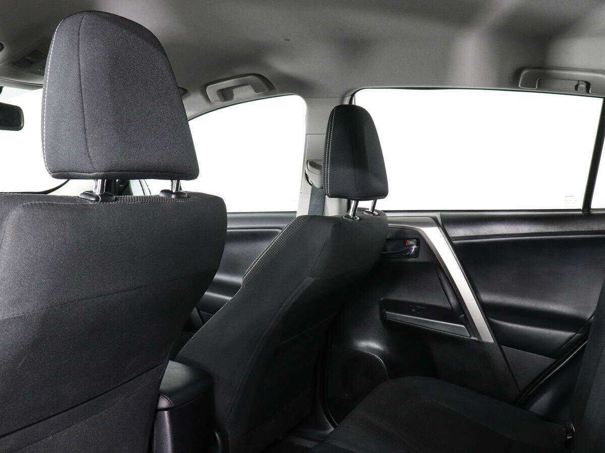 Toyota RAV4, 2019 Фото №12