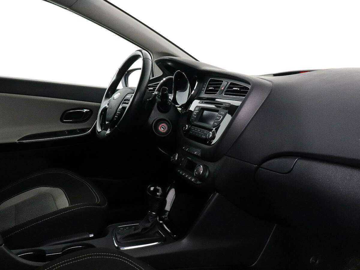 Kia Ceed, 2015 Фото №7