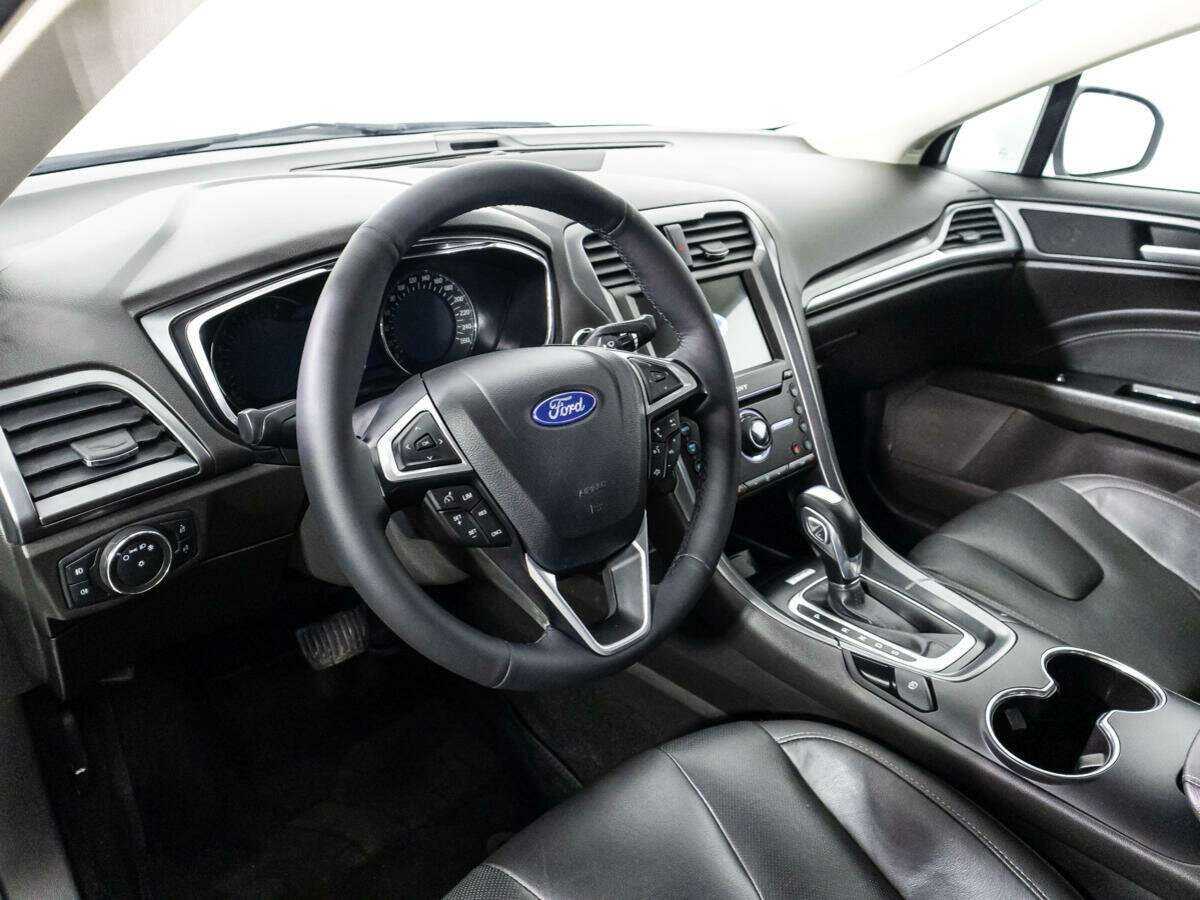 Ford Mondeo, 2017 Фото №10