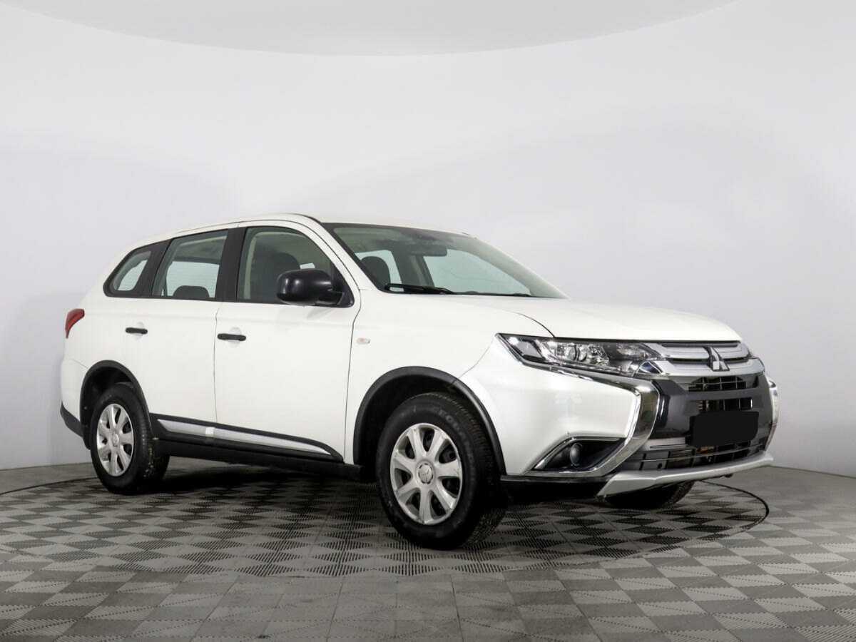 Mitsubishi Outlander, 2018 Фото №3