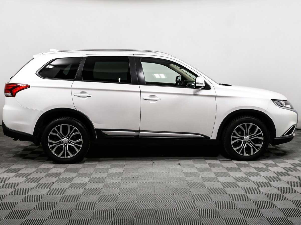 Mitsubishi Outlander, 2017 Фото №4