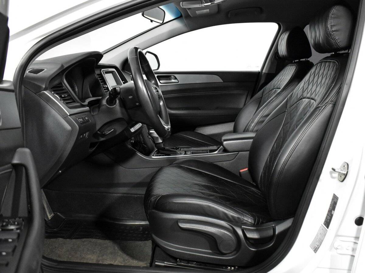Hyundai Sonata, 2019 Фото №8
