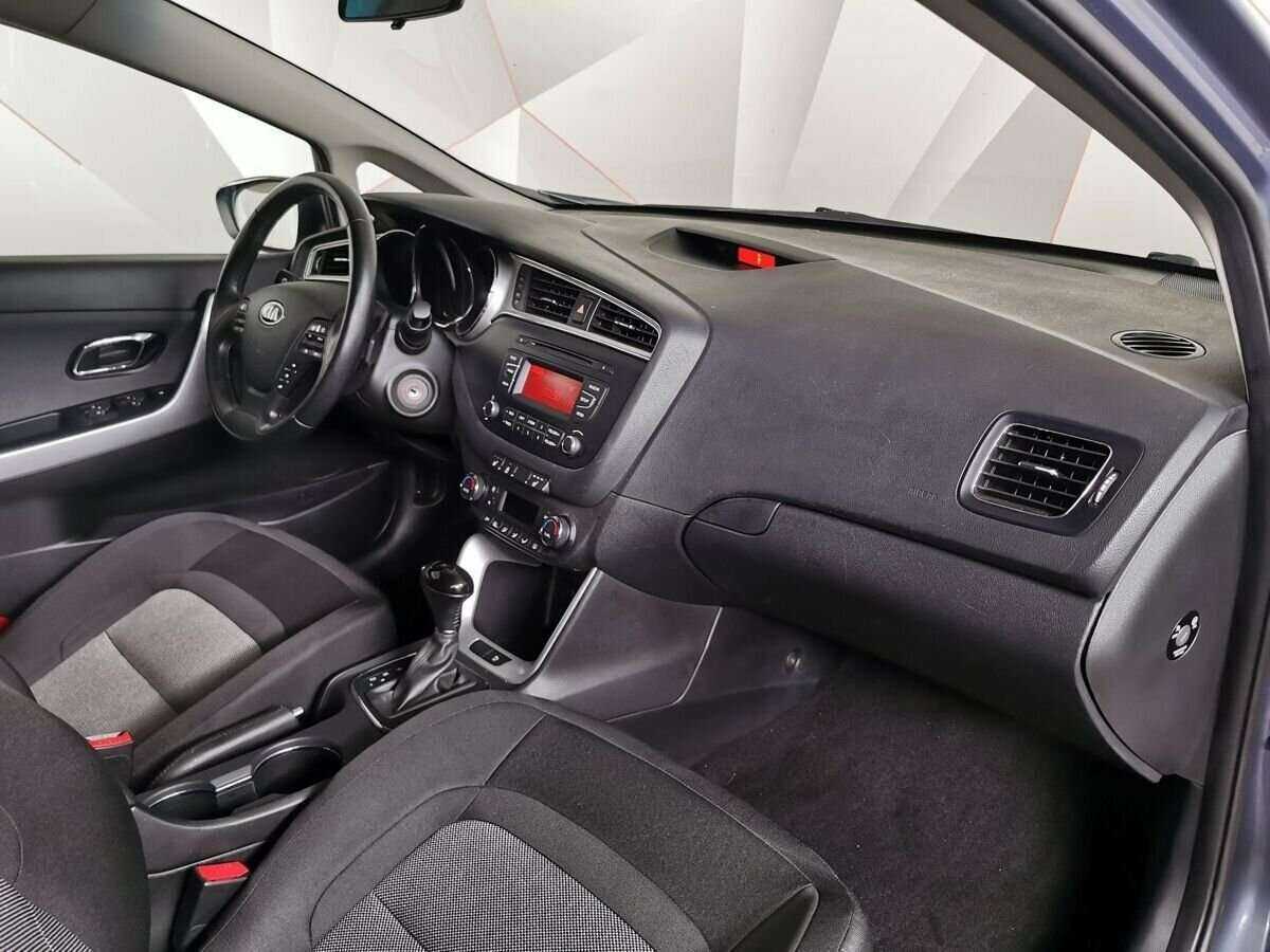 Kia Ceed, 2018 Фото №9